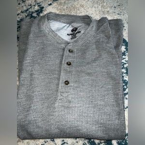men’s long sleeve grey shirt